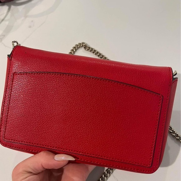 Kate Spade Crossbody wallet with chain. Perfect condition - Picture 2 of 5